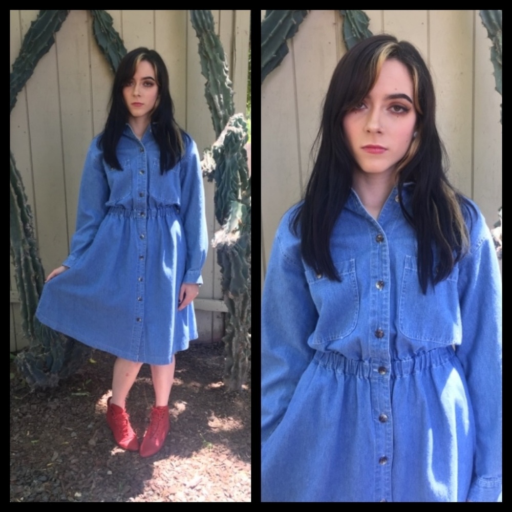 Beautiful Vtg 80s denim jean dress!